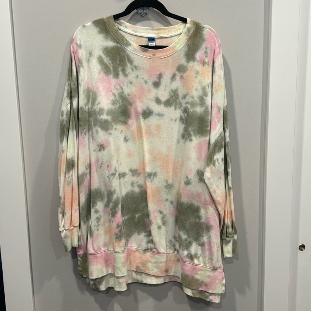 Old Navy Crewneck Sweatshirt